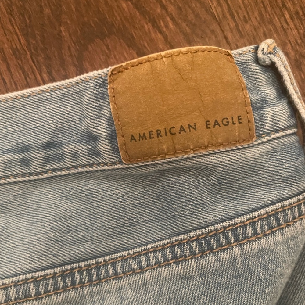 American Eagle Mom Jeans - Picture 3 of 4